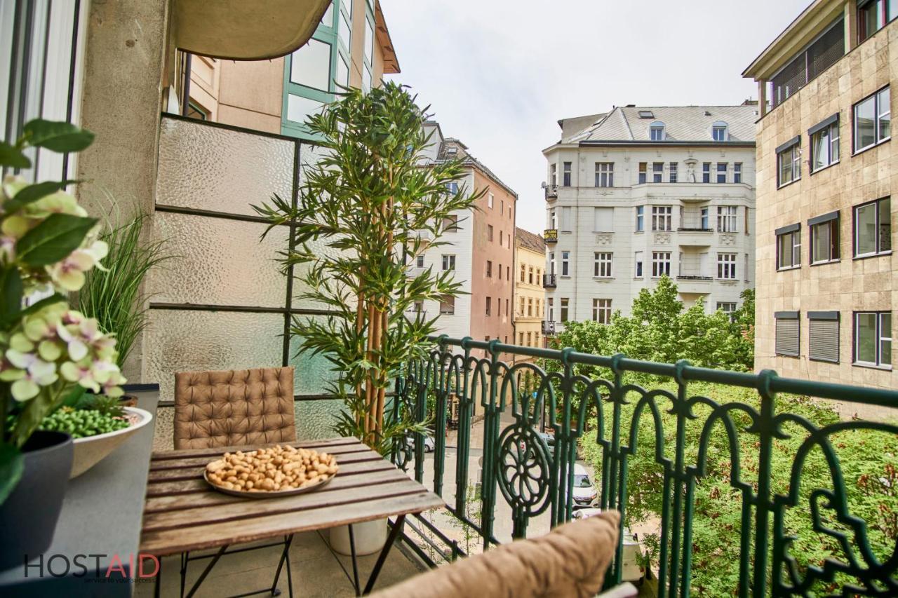 M52 Apartment - Hostaid Budapeszt Zewnętrze zdjęcie
